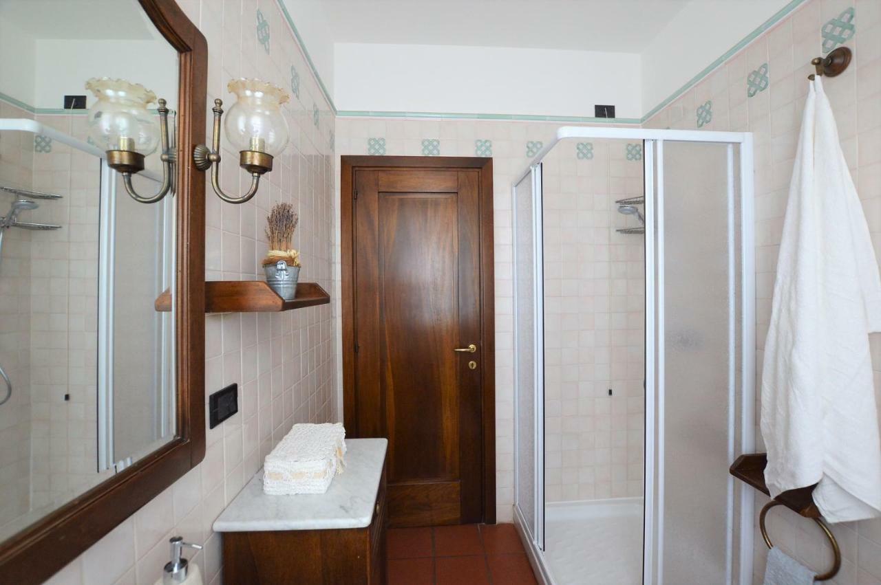 Апартаменти La Casa Di Chloe Поджібонсі Екстер'єр фото